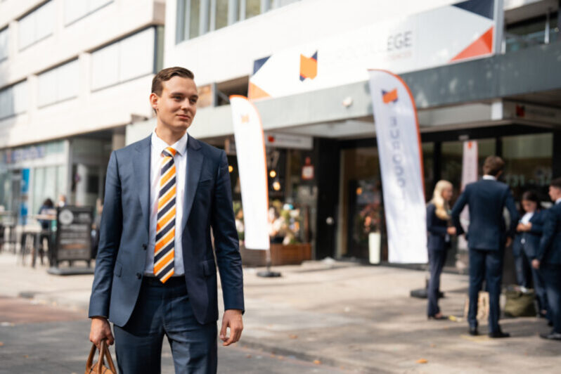 International Business & Entrepreneurship student voor de vestiging Rotterdam EuroCollege